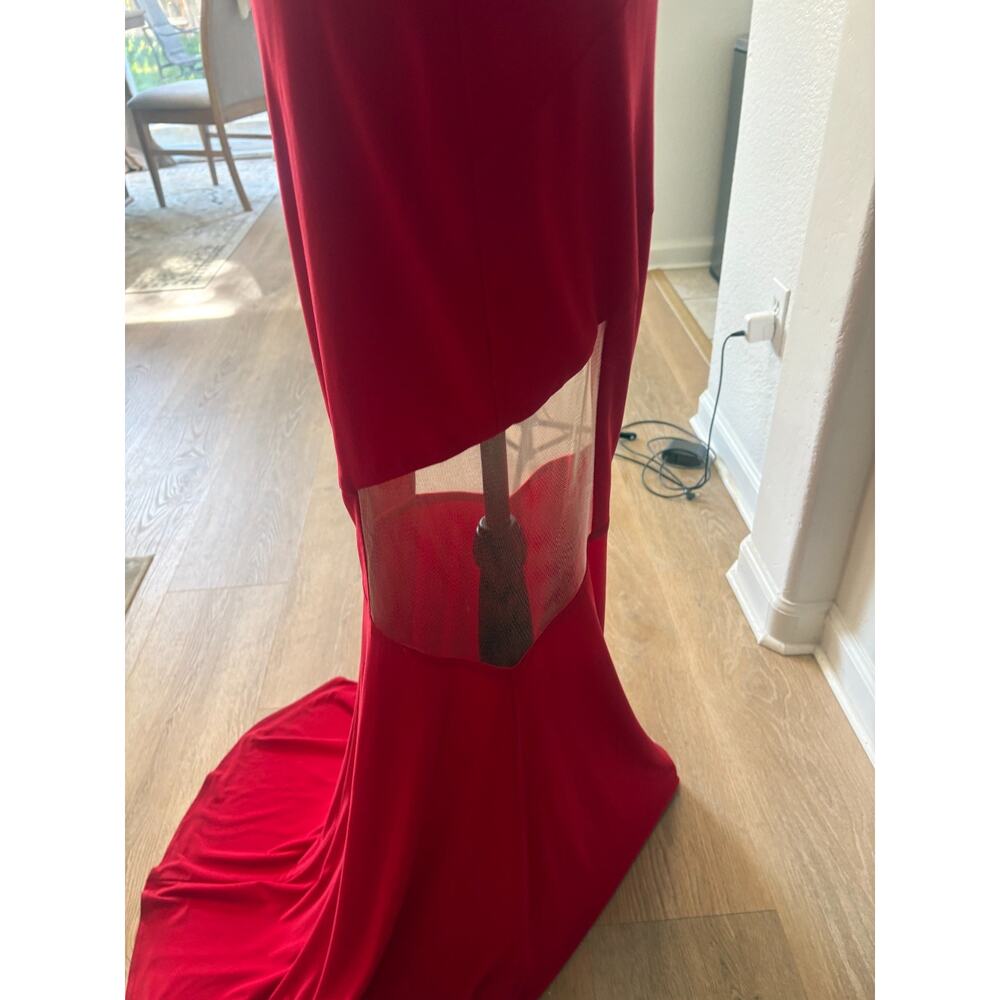 Terani Couture Red V-Neck Cutout Mermaid Gown Elegant Evening Dress 6 MSRP $799 - Picture 5 of 8
